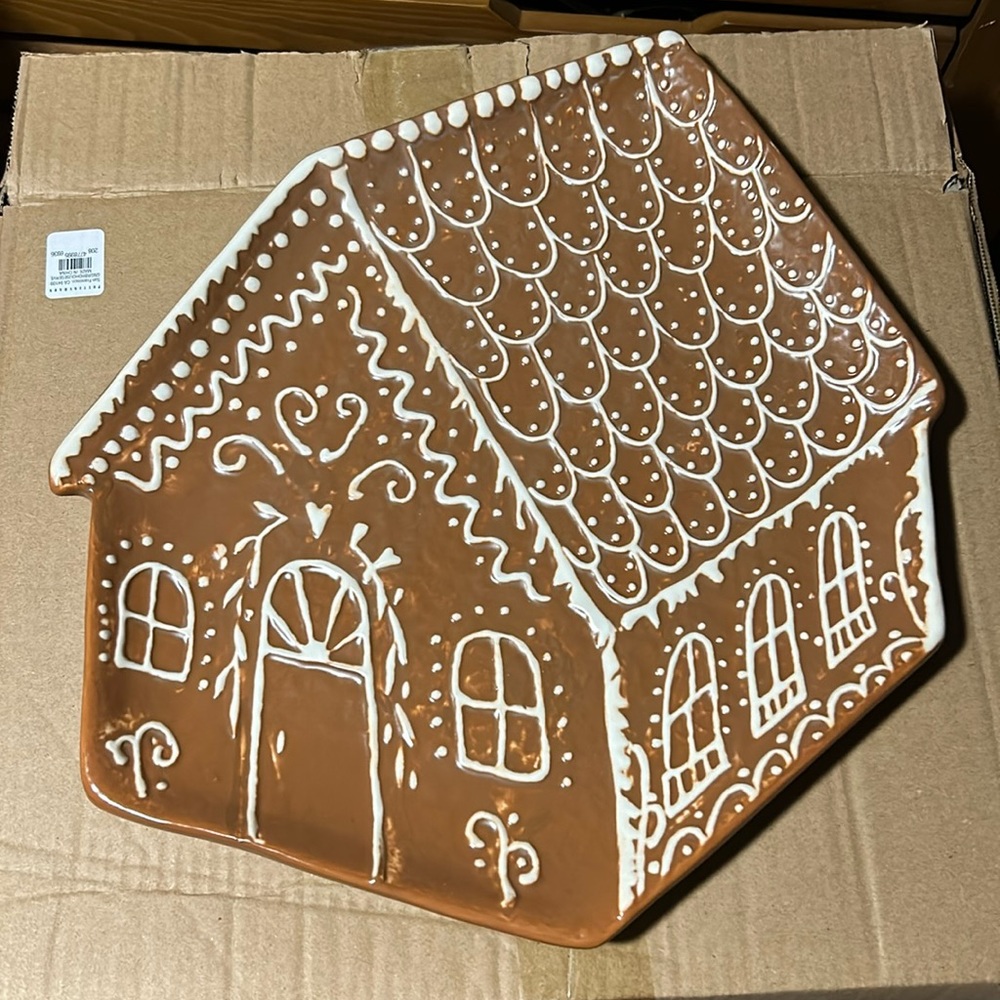 Pottery Barn Gingerbread House Serving Platter BNIB